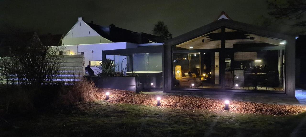 B&B Het Duinhuisje Met Jacuzzi, Gratis Parkeren, 2 Fietsen Te Leen, Airco Zandvoort Exteriér fotografie