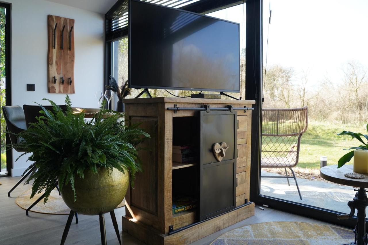 B&B Het Duinhuisje Met Jacuzzi, Gratis Parkeren, 2 Fietsen Te Leen, Airco Zandvoort Exteriér fotografie